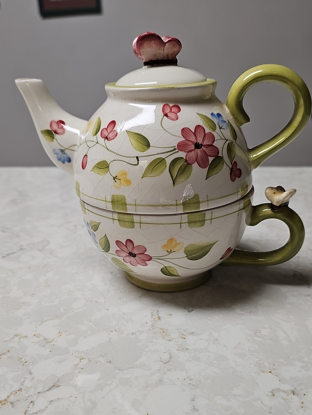 Home Interior Floral Ceramic Teapot and Cup Set